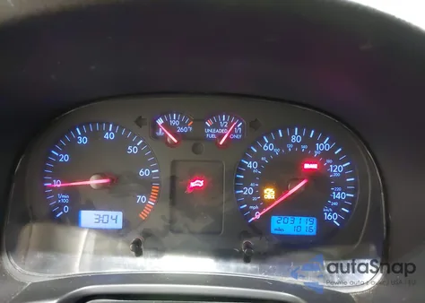 2001 Volkswagen Jetta Gl z USA, uszkodzony, nr VIN 3VWRS29M91M004109